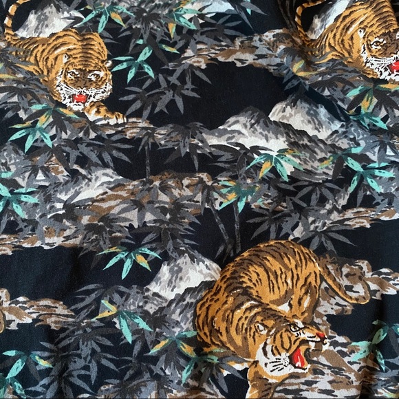 American Eagle Bomber Jacket - Picture 4 of 8